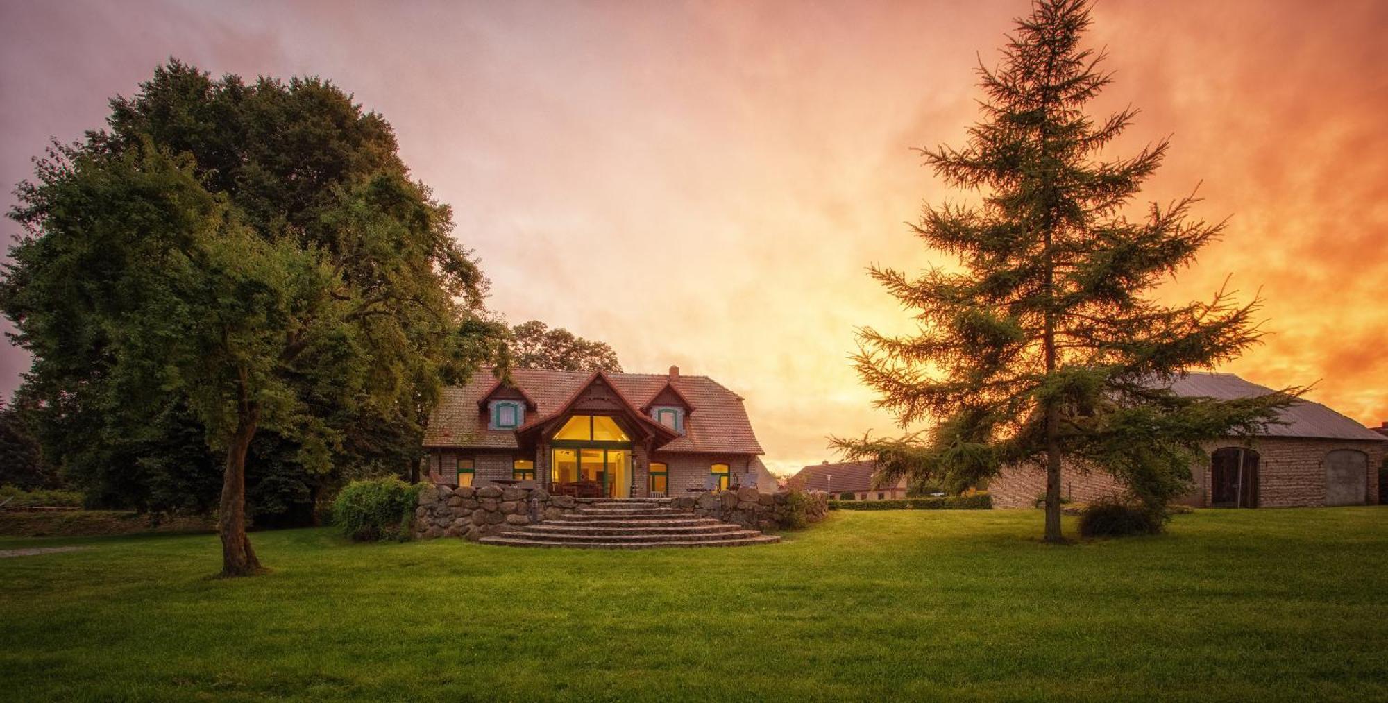 J1 Idyllisches Ferienhaus Mit Seeblick Julchendorf Bagian luar foto